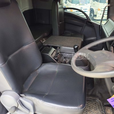หกล้อดั้มพ์ ISUZU FTR 240 แรงม้า ปี 65 ดั๊มพ์ดิน หิน ทรายได้ทุกงาน