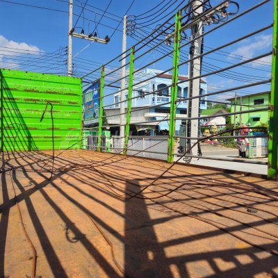 สิบล้อคอก ISUZU FVM 240 แรง ปี 2560