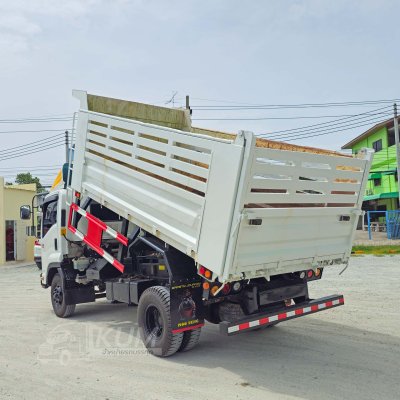 หกล้อดั้มพ์ ISUZU FRR 190 แรงม้า ปี 65 ไมล์น้อย