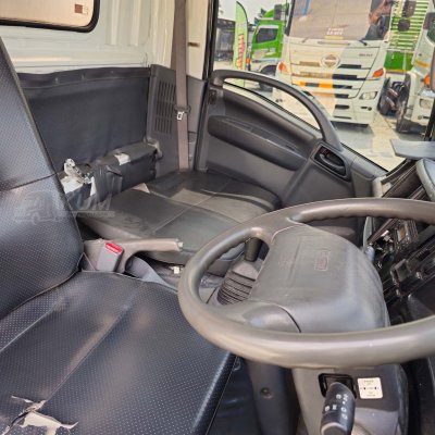 สี่ล้อตู้ลิฟท์ท้าย ISUZU NLR 130 แรง ปี 2564