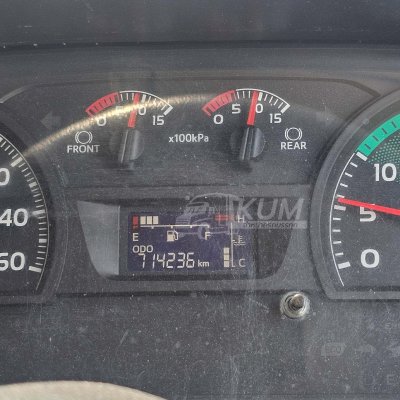 หกล้อตู้สิบบาน HINO FG8J 240 แรง ปี 2561