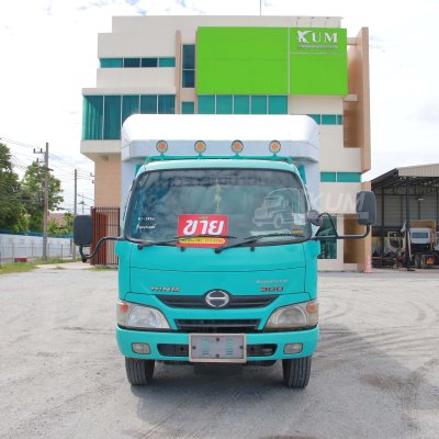 หกล้อสองแถว HINO XZU 150 แรง ปี 2563