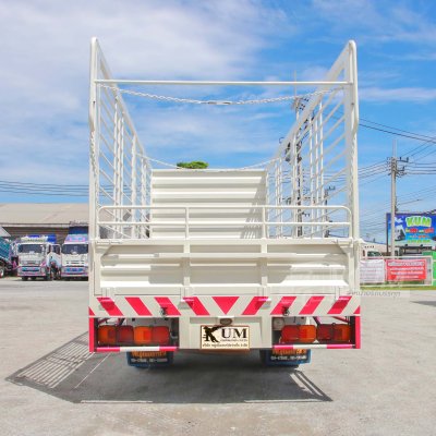 หกล้อคอก HINO FC9J 210 แรง ปี 2566