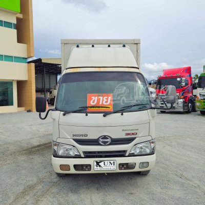 สี่ล้อตู้ HINO XZU 136 แรงม้า ปี 61 ราคาเบาๆ