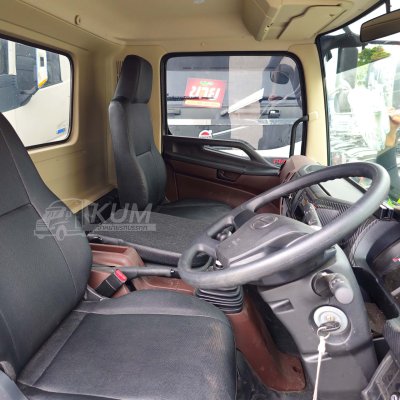 หกล้อกระบะคาร์โก้ HINO 175 แรง ปี 67 อู่ APS ทรัค ปีใหม่ไมล์น้อย เหมือนได้ป้ายแดง หกล้อกระบะคาร์โก้ HINO 175 แรง ปี 67 อู่ APS ทรัค ปีใหม่ไมล์น้อย เหมือนได้ป้ายแดง