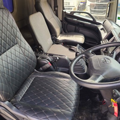 หกล้อตู้สิบบาน HINO FG 240 แรงม้า ปี 64 ไมล์น้อย
