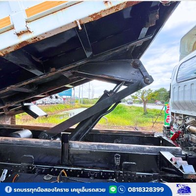 รถหกล้อดั้มพ์ 5 คิว ISUZU NQR เครื่อง 175 แรงม้า