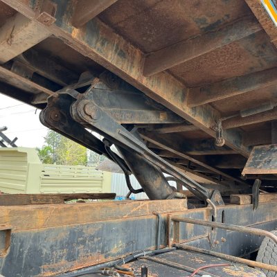 ISUZU FVZ 300 แรง ปี 57