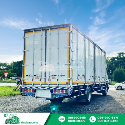 รถหกล้อตู้สิบบาน ISUZU FTR ปี 59 เครื่อง 240 แรง