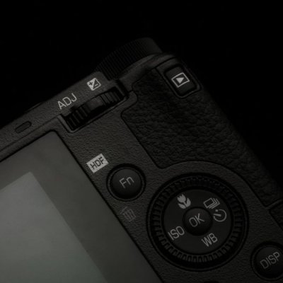 RICOH GR III HDF - ประกันศูนย์