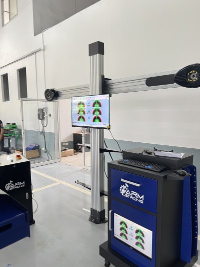 เครื่องตั้งศูนย์ล้อรถยนต์ ARM STRONG รุ่น 3D