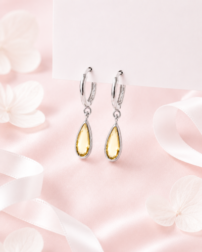 Moonlit Drop - Lemon Quartz & Pearl Earrings ต่างหูหินนำโชคนำเข้าจากเกาหลี เสริมสมาธิ ความคิดสร้างสรรค์ การตัดสินใจ