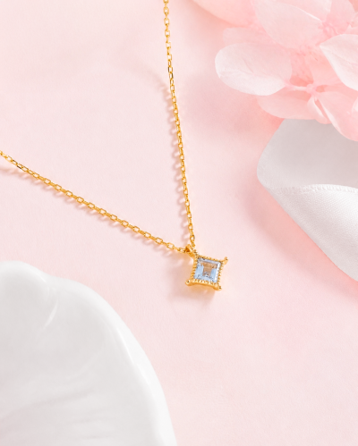 Starlit Glow - Blue Topaz Necklace สร้อยคอหินนำโชค เสริมการสื่อสาร ลดความเครียด ใจสงบนิ่ง เพิ่มพลังบวก