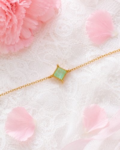 Starlit Glow - Green Quartz Bracelet สร้อยข้อมือหินนำโชค เสริมความสงบ สมาธิ เพิ่มสมดุลอารมณ์ ชัดเจนทางความคิด