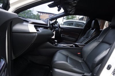 TOYOTA C-HR 1.8 HV Hi ปี 2018