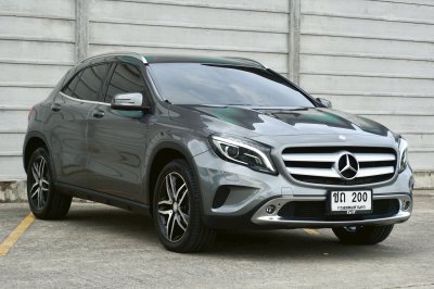Mercedes-Benz GLA 200 ปี 2017 Mercedes-Benz GLA 200 ปี 2017