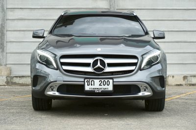 Mercedes-Benz GLA 200 ปี 2017