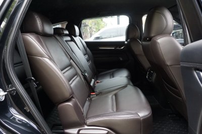 MAZDA CX-8 2.2 XDL (7 ที่นั่ง ดีเซล AWD) ปี 2020