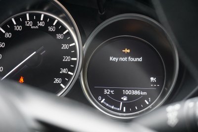 MAZDA CX-8 2.2 XDL (7 ที่นั่ง ดีเซล AWD) ปี 2020 MAZDA CX-8 2.2 XDL (7 ที่นั่ง ดีเซล AWD) ปี 2020