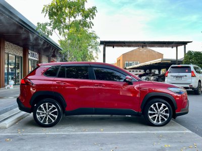TOYOTA COROLLA CROSS 1.8 HV PREMIUM 2023 (จดปี 2024)