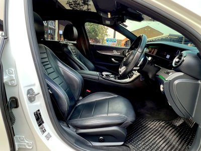 Mercedes Benz E350e Amg Dynamic (Top Panoramic roof) ปี 2017