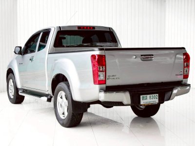 ISUZU DMAX Hi - Lander Cab 2.5 VGS Z ปี 2013
