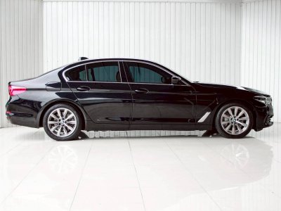BMW SERIES 5, 530e 2.0 ELITE ปี 2020 โฉม G30 ปี17-24 สีดำ BMW SERIES 5, 530e 2.0 ELITE ปี 2020 โฉม G30 ปี17-24 สีดำ