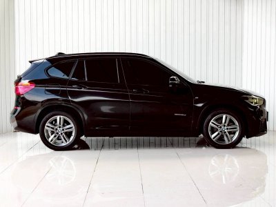 BMW X1 2.0 sDrive18d M SPORT ปี 2017 โฉม F48 ปี16-23