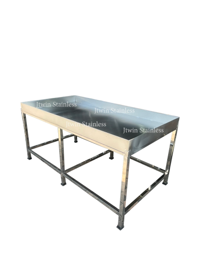 โต๊ะสแตนเลส ถาดหงาย (ท่อเหลี่ยม)