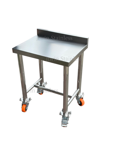 โต๊ะสแตนเลส ล้อเลื่อน