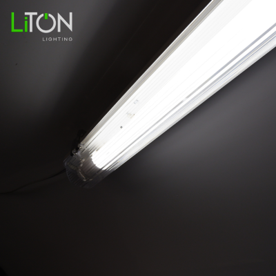 โคมกันน้ำกันฝุ่น สำหรับหลอด LED T8 รุ่น T-proof Twist Lock STC สีเทา