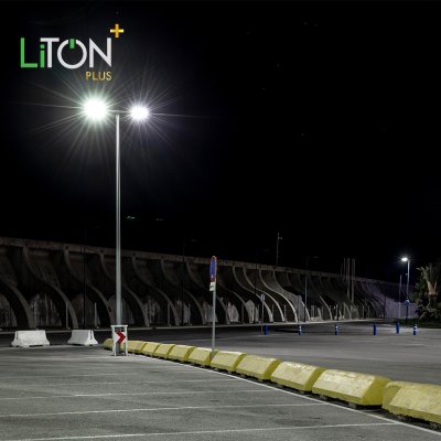 ชุดโคมถนนโซล่า LED SMD รุ่น THUNDER พร้อมขาจับโคม 400วัตต์ สีดำ แสงขาว (DAYLIGHT)