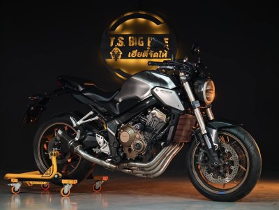HONDA CB650R