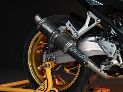 HONDA CBR650F