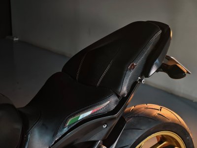 HONDA CBR650F