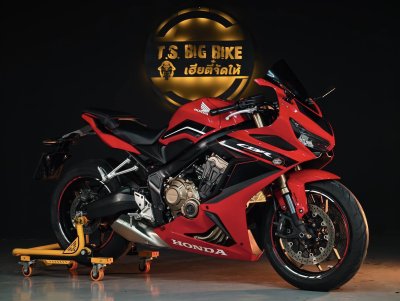 HONDA CBR650R