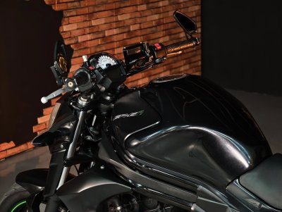KAWASAKI ER-6N