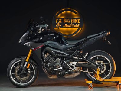 YAMAHA FJ-09