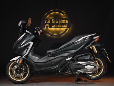 HONDA FORZA 350