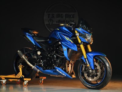 SUZUKI GSX-S750