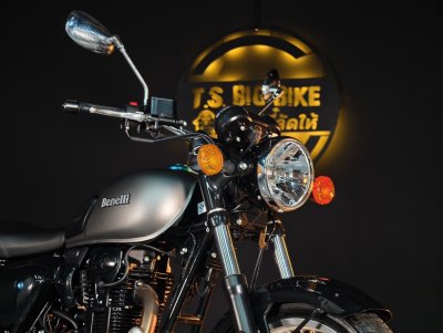 BENELLI IMPERIALE 400