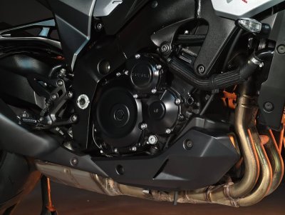 SUZUKI GSX-S1000S KATANA