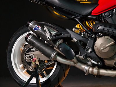 DUCATI MONSTER 821