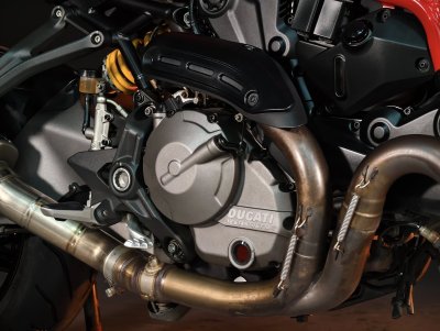 DUCATI MONSTER 821
