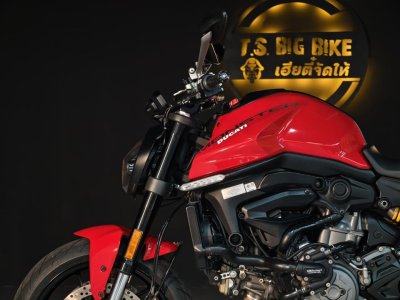 DUCATI MONSTER 937
