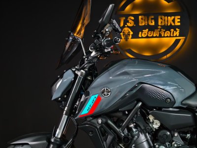 YAMAHA MT-07