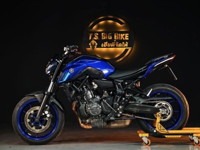 YAMAHA MT-07