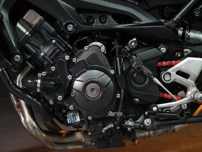 YAMAHA MT-09