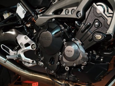 YAMAHA MT-09