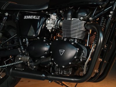 TRIUMPH BONNEVILLE NEW CHURCH